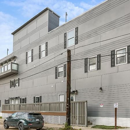 Modern 5Br Condo In Nola นิวออร์ลีนส์ ภายนอก รูปภาพ