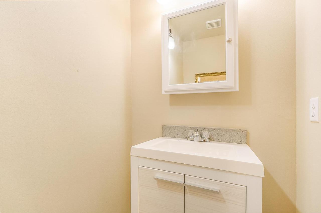 Modern 5Br Condo In Nola นิวออร์ลีนส์ ภายนอก รูปภาพ